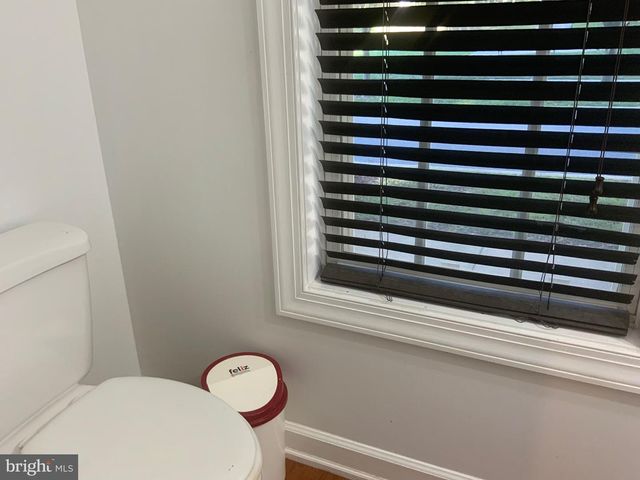 589 ODENDHAL AVE #589, Gaithersburg, MD 20877