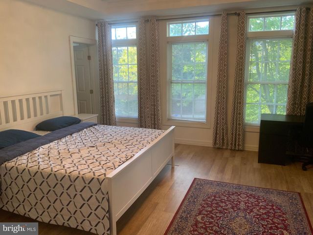 589 ODENDHAL AVE #589, Gaithersburg, MD 20877