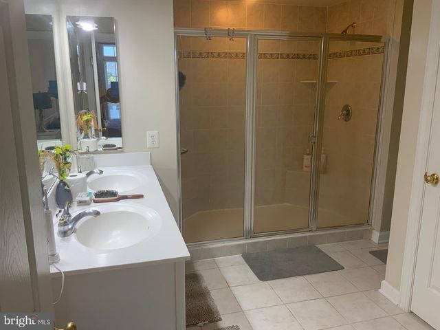 589 ODENDHAL AVE #589, Gaithersburg, MD 20877