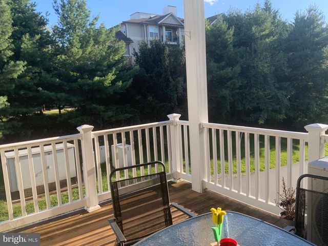 589 ODENDHAL AVE #589, Gaithersburg, MD 20877