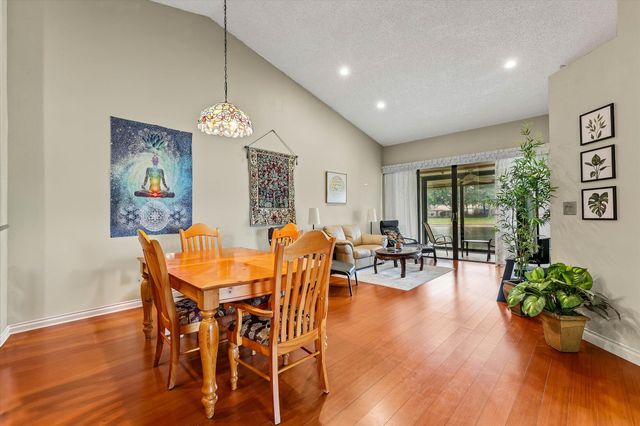 7841 Lexington Club Boulevard B, Delray Beach, FL 33446