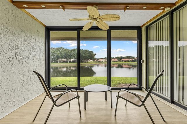 7841 Lexington Club Boulevard B, Delray Beach, FL 33446