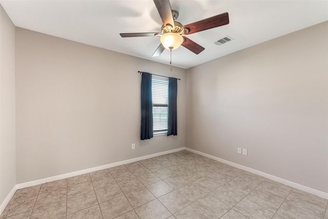 614 Shoreside Drive, Richmond, TX 77469