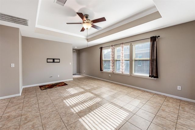 614 Shoreside Drive, Richmond, TX 77469