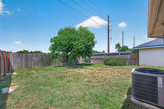 3718 Pintan Lane, Houston, TX 77014