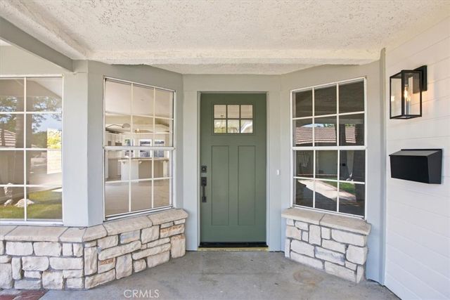 28177 Langside Avenue, Canyon Country, CA 91351