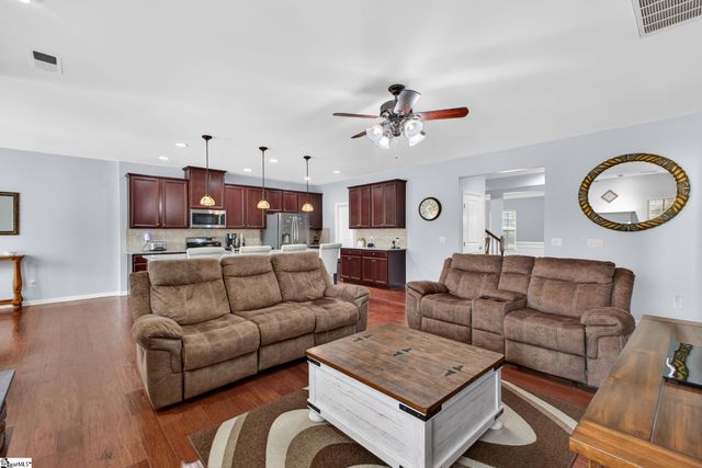642 Windward Lane, Duncan, SC 29334