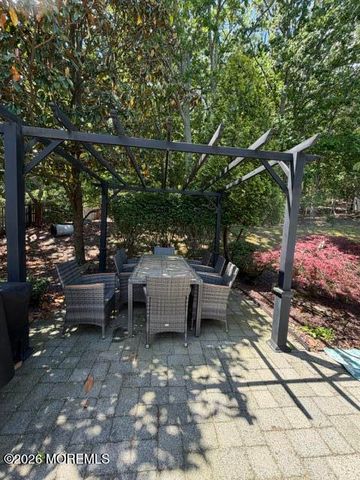 58 Newbury Road, Howell, NJ 07731