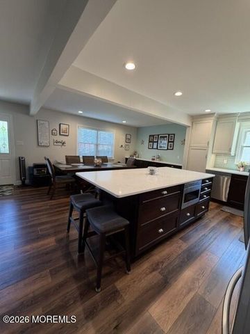 58 Newbury Road, Howell, NJ 07731