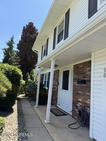 58 Newbury Road, Howell, NJ 07731