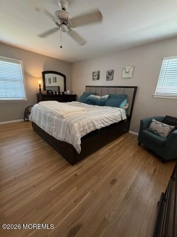 58 Newbury Road, Howell, NJ 07731