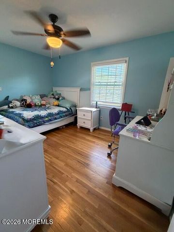 58 Newbury Road, Howell, NJ 07731