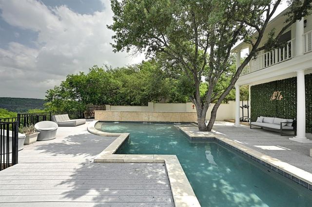1604 Cliffwood DR, Austin, TX 78733