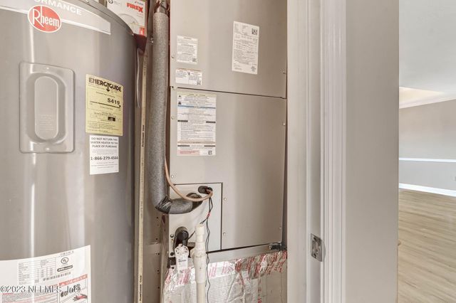 400 E BAY Street 504, Jacksonville, FL 32202