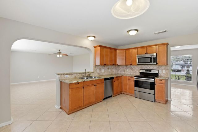 14022 Crestbourne Court, Houston, TX 77014