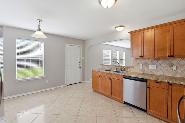 14022 Crestbourne Court, Houston, TX 77014