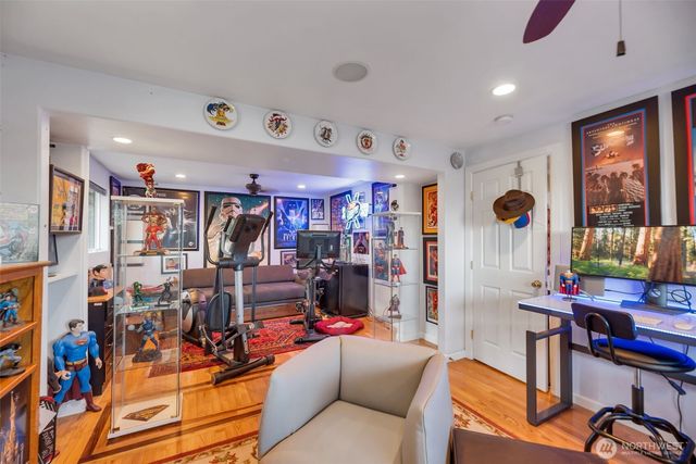 12200 85th Avenue S, Seattle, WA 98178