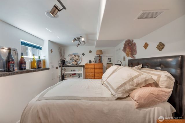 12200 85th Avenue S, Seattle, WA 98178