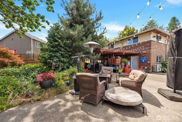 12200 85th Avenue S, Seattle, WA 98178