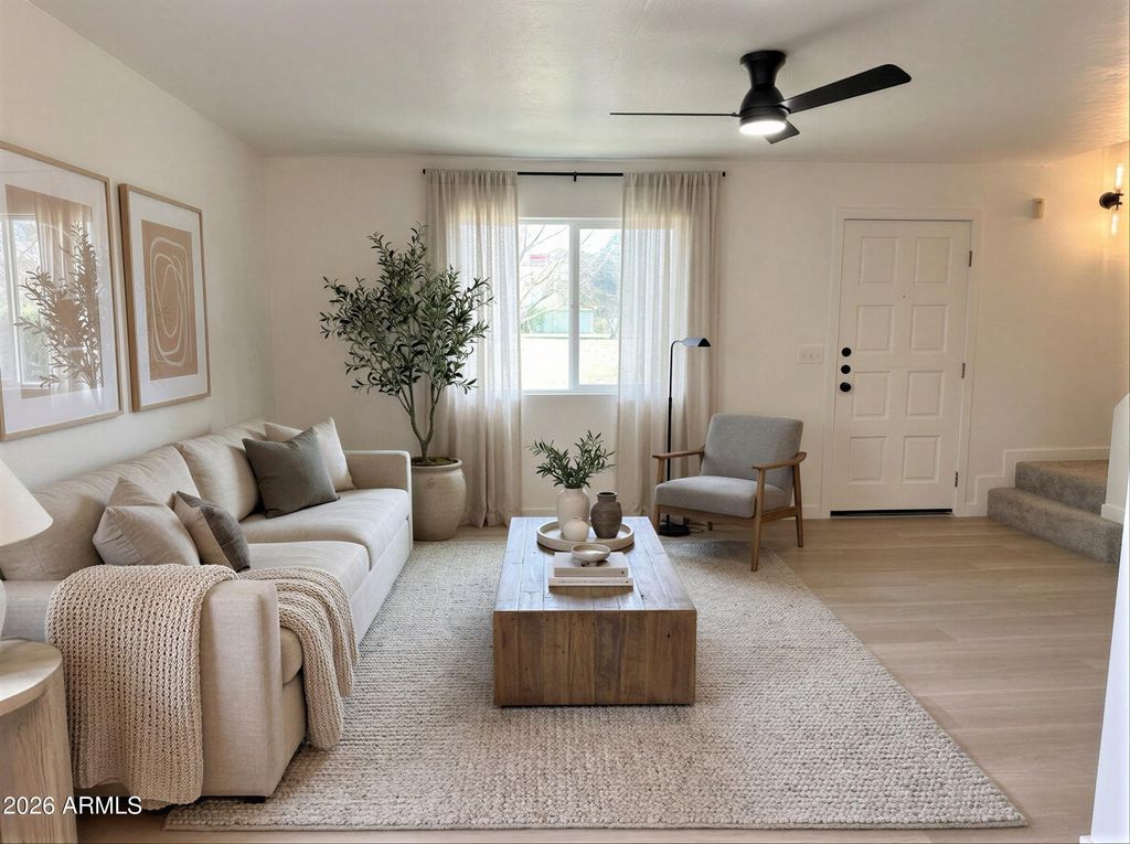 10215 N 8TH Street B, Phoenix, AZ 85020 — photo 2