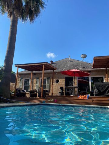 1964 Norfolk Street, Houston, TX 77098