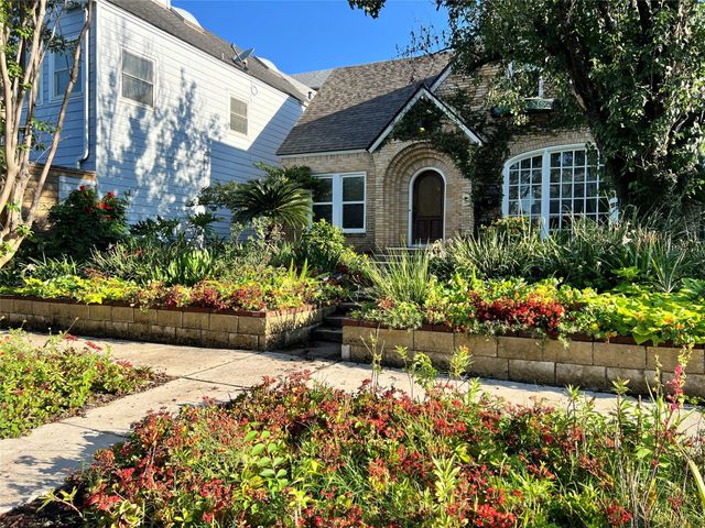 1964 Norfolk Street, Houston, TX 77098