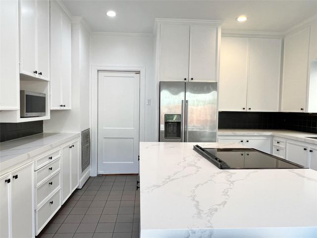 1964 Norfolk Street, Houston, TX 77098