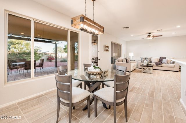 22815 N ARRELLAGA Drive, Sun City West, AZ 85375