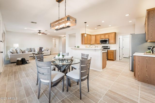 22815 N ARRELLAGA Drive, Sun City West, AZ 85375