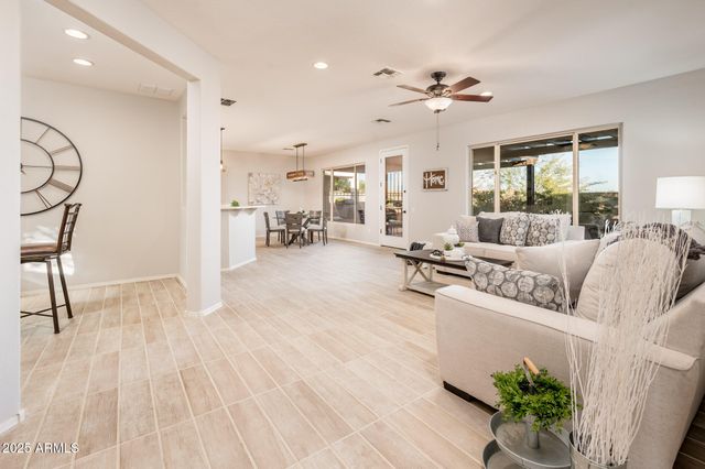 22815 N ARRELLAGA Drive, Sun City West, AZ 85375