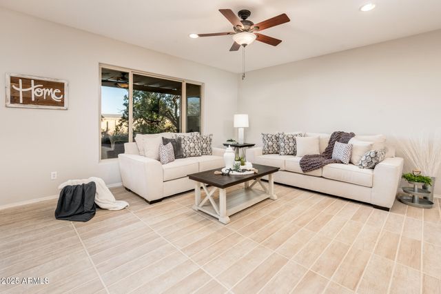 22815 N ARRELLAGA Drive, Sun City West, AZ 85375