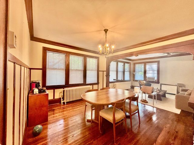 157 Lexington Parkway S, Saint Paul, MN 55105