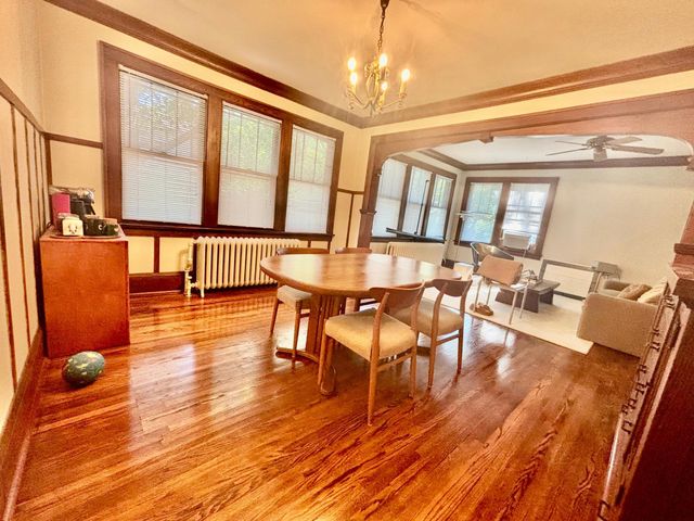 157 Lexington Parkway S, Saint Paul, MN 55105