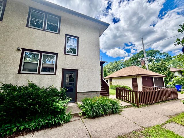 157 Lexington Parkway S, Saint Paul, MN 55105
