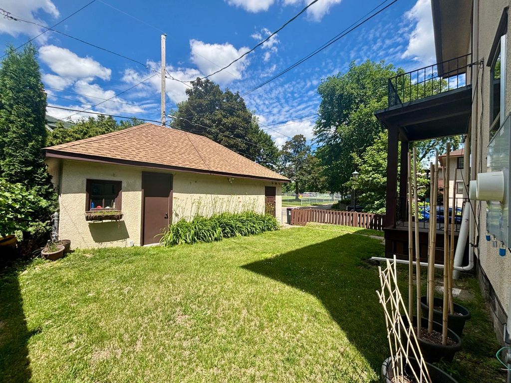 157 Lexington Parkway S, Saint Paul, MN 55105 — photo 5