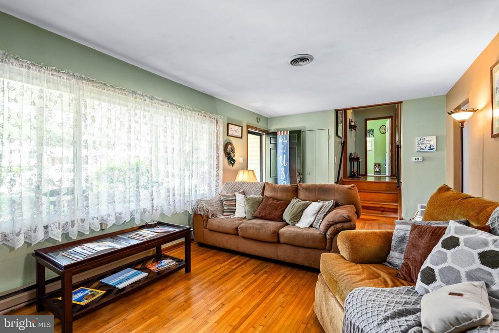 Image 13 of property listing at 240 COURTNEY DR, Elkton, MD 21921