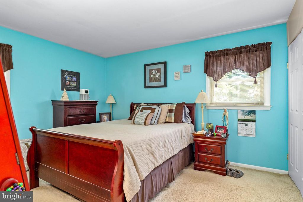 Image 22 of property listing at 240 COURTNEY DR, Elkton, MD 21921