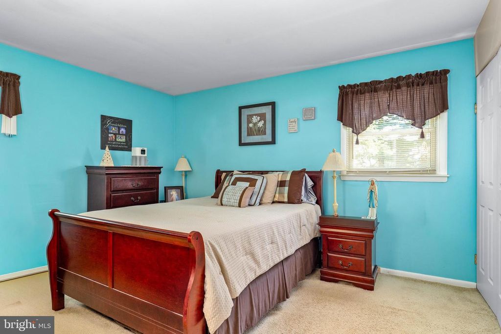 Image 24 of property listing at 240 COURTNEY DR, Elkton, MD 21921
