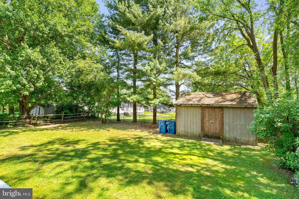 Image 25 of property listing at 240 COURTNEY DR, Elkton, MD 21921