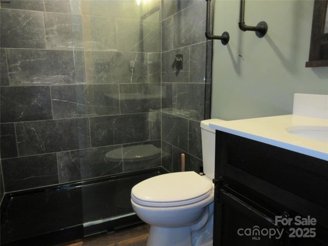 30 Rainbow Lake Circle, Black Mountain, NC 28711