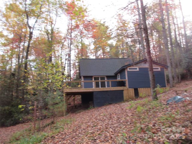 30 Rainbow Lake Circle, Black Mountain, NC 28711