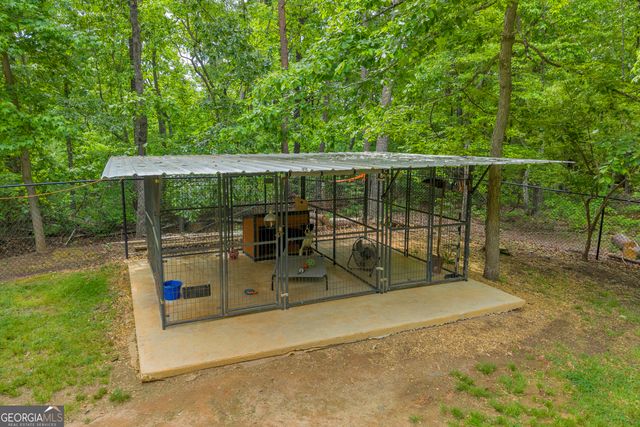 946 Riverdale Road, Toccoa, GA 30577