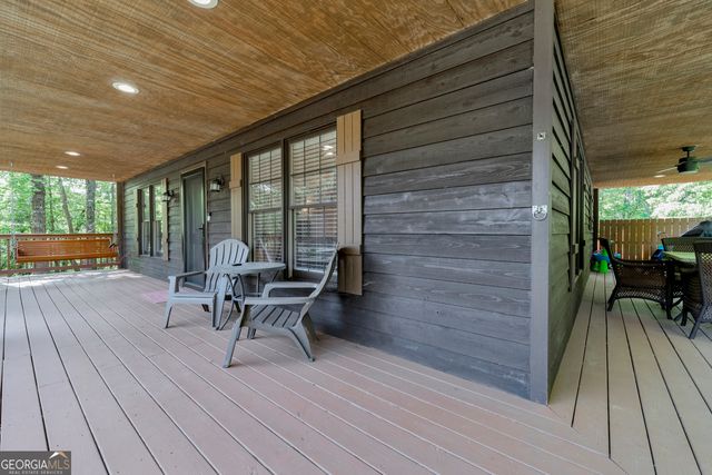 946 Riverdale Road, Toccoa, GA 30577
