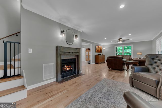 946 Riverdale Road, Toccoa, GA 30577