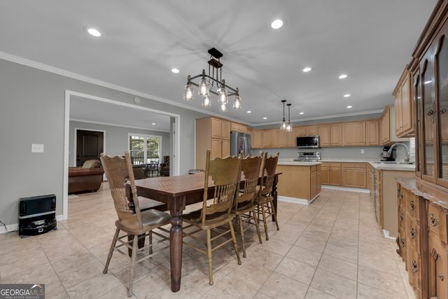946 Riverdale Road, Toccoa, GA 30577