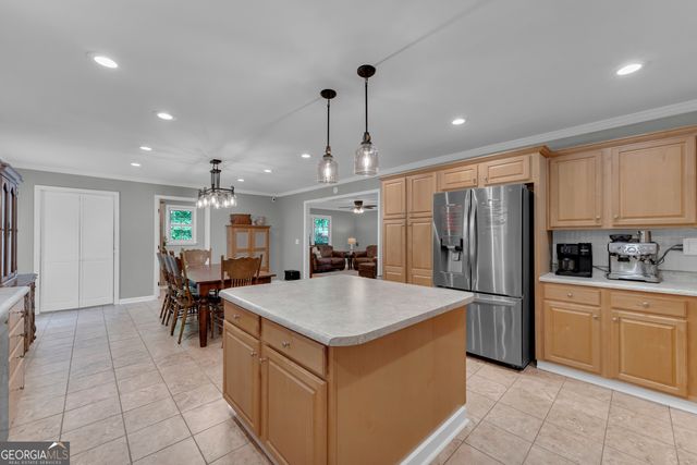 946 Riverdale Road, Toccoa, GA 30577
