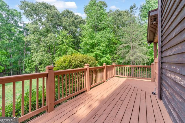 946 Riverdale Road, Toccoa, GA 30577
