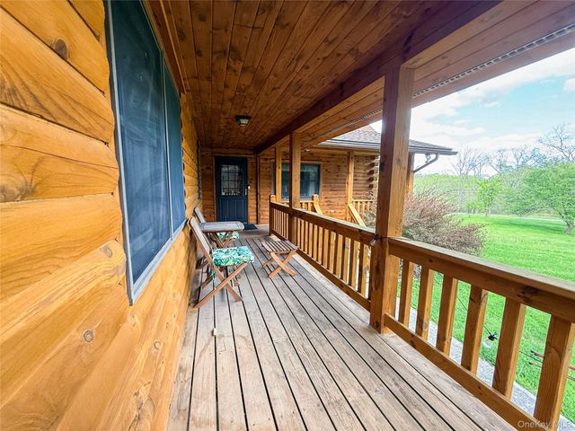 439 Roosa Gap Road, Bloomingburg, NY 12721