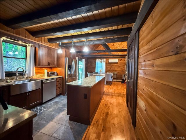 439 Roosa Gap Road, Bloomingburg, NY 12721