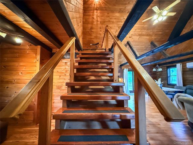 439 Roosa Gap Road, Bloomingburg, NY 12721